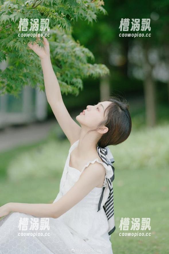 “17免费吃瓜”视频里又有啥新鲜事？别告诉我又是那对夫妻吵架那段！