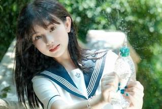 首页“17吃瓜网”好戏连连，小心别被剧情刷新三观哦！