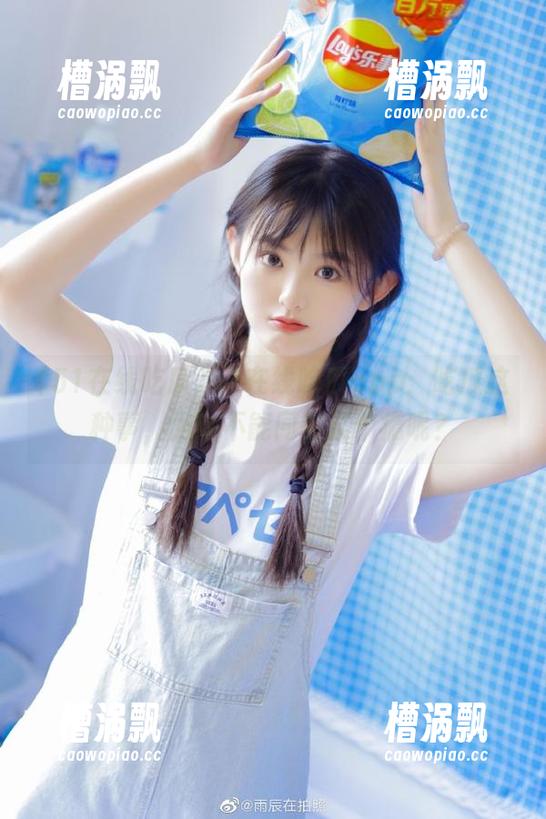 51在线吃瓜app:吃瓜这种事,为啥不能同时过个瘾呢? 51在线吃瓜app:吃瓜这种事,为啥不能同时过个瘾呢?