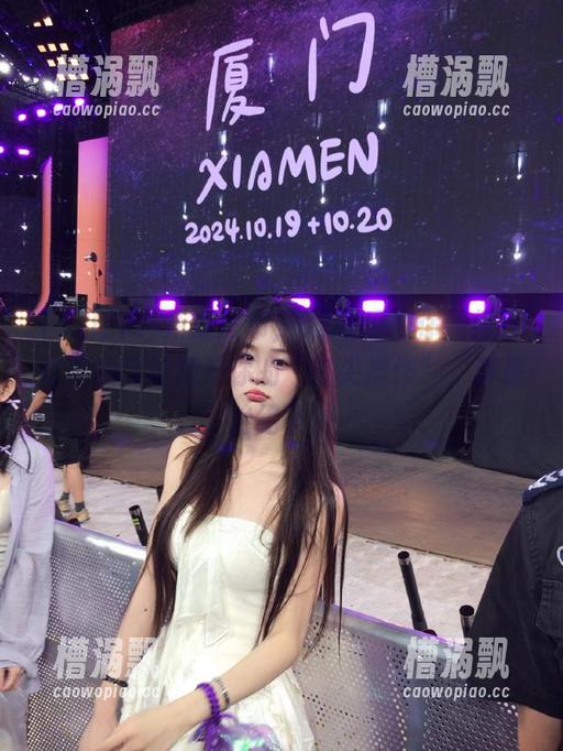 新番发布，52吃瓜教你如何在吃瓜的同时提升你的“指尖操作”，真是绝绝子！