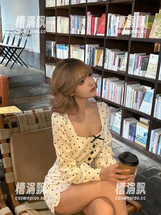 登录后，点开655.fun，今天又能开心吃瓜了，快乐似神仙。