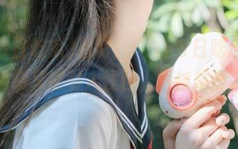 看吧，“91今日吃瓜”发布的消息又能引人注目，眼神却没了重心。
