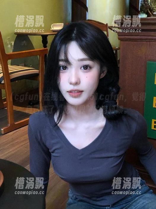 在线看www.51cgfun，觉得自己成了“吃瓜界”的老阿姨。