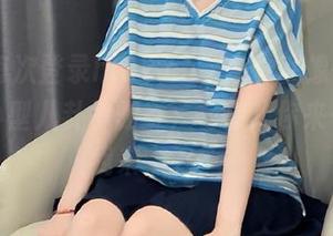 每次登录hl02.co，感觉就像在见证一场小型八卦争霸赛，一会儿你来一枪，我来一刀……