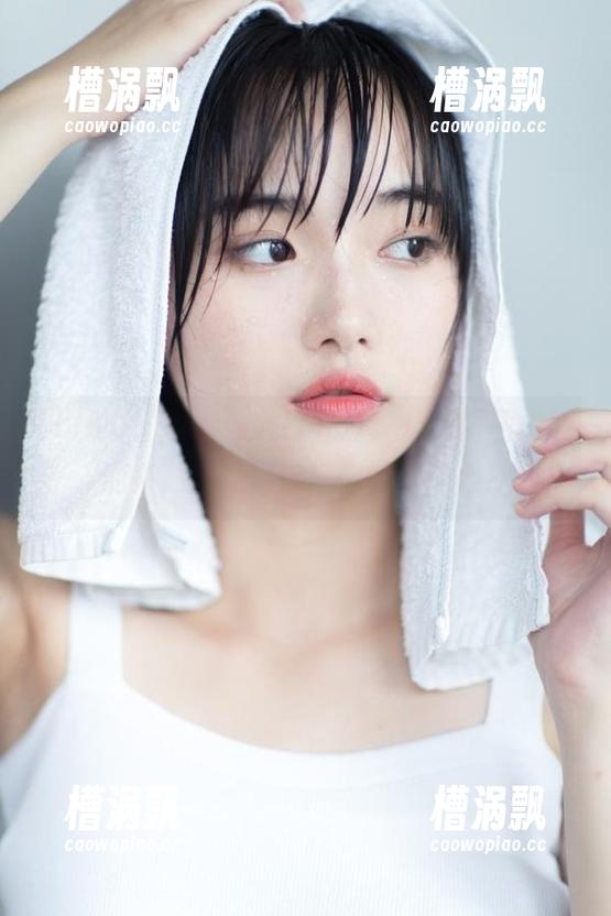 “hlw”入口一开，八卦如潮水般涌来，注意保护好你的好奇心！