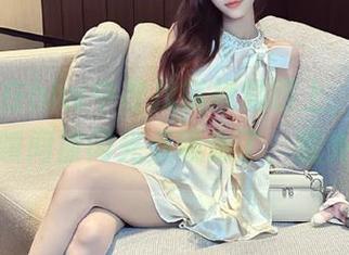 在hlw中寻找链接的路上，我的注意力瞬间被闪光点吸走了，意外丰收