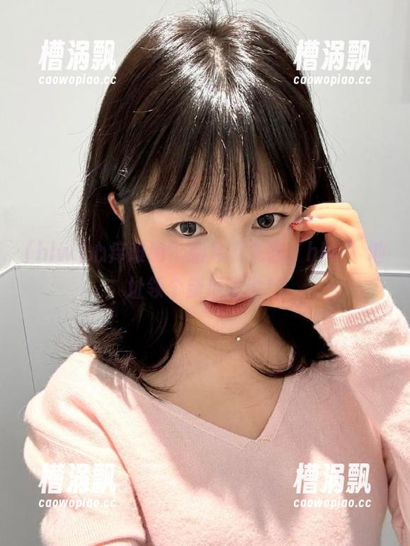 心痒难耐？别急，先去“hlw”地址领个新瓜再说！