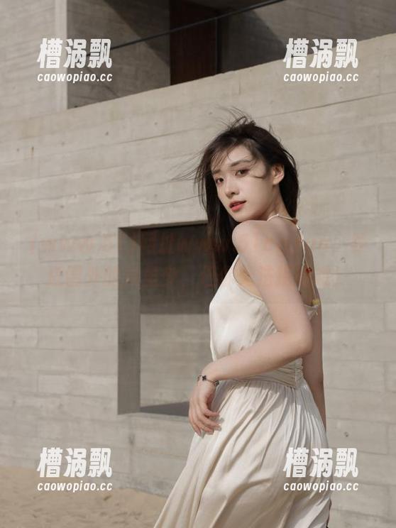 网址www.51cg.fun，舒适圈外的瓜虽少，但你无法拒绝哦！