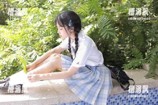 蹭点“www.吃瓜”的资源，结果发现我成了个资深旁观者！