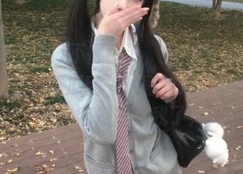 不得不说，安卓也无法阻挡我在“五一吃瓜网”追剧的心！今日的直播内容震撼到我了！