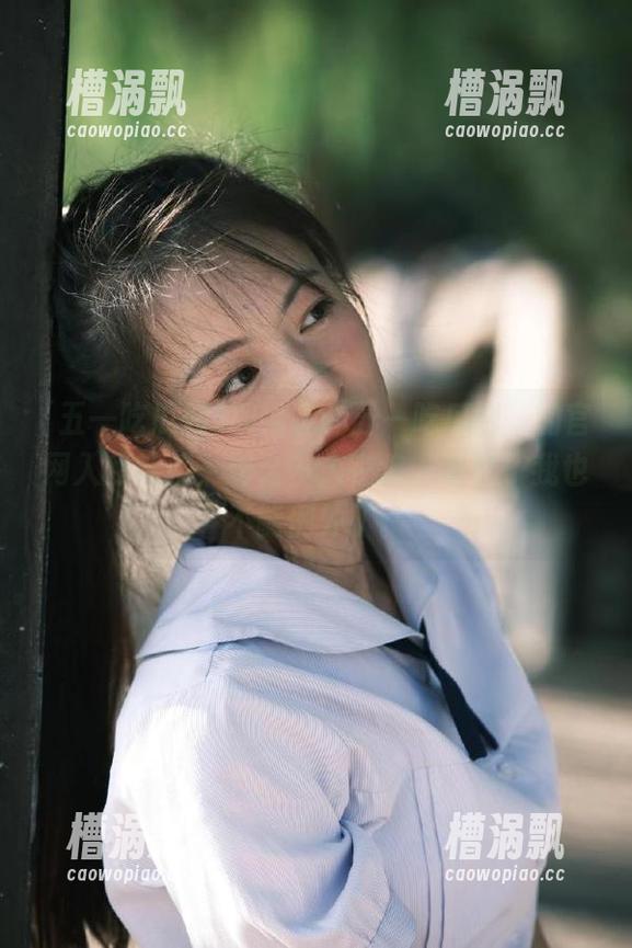 败给了“五一吃瓜网”的官网入口链接，那么多人在追，看样子我也不能例外了。