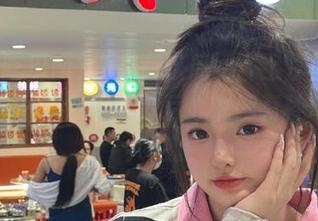 “免费吃瓜网”上那些连环轶事，一个个分享过后心中都有种奇妙的共鸣。