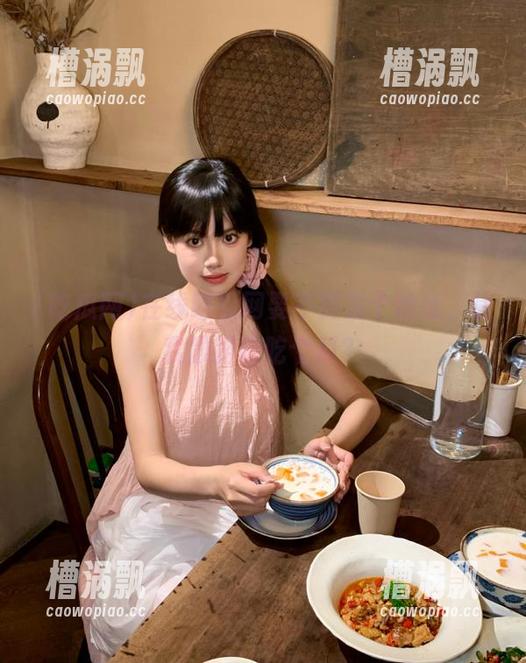 在线吃瓜网要不要发个地址，让我顺路也吃个瓜？