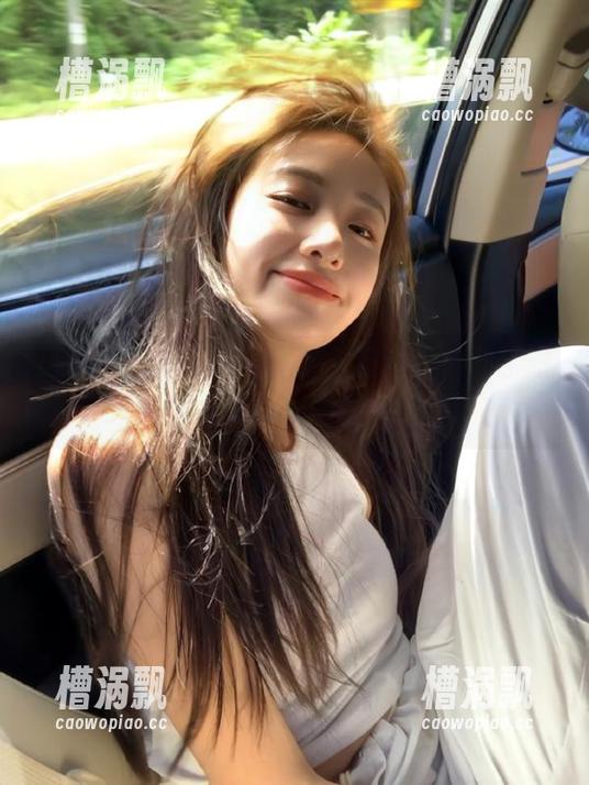 吃瓜网网站的入口也太隐秘了吧，难道怕我一眼就看穿？