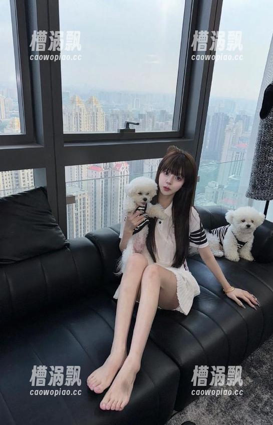 分享朝阳的晨光，吃瓜网教你如何在路边狂吃瓜！