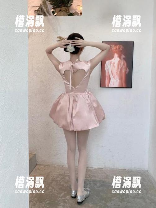 你一定想不到！“黑哥冲料”里的永久回家地址就藏在此