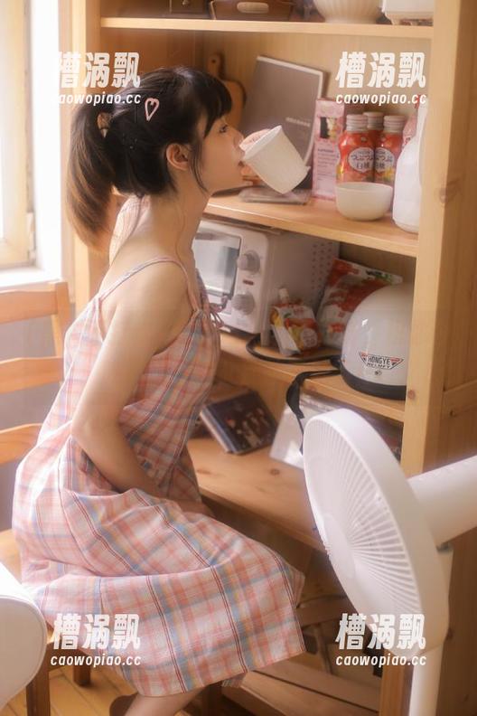 登录51黑料不打烊,祝你今晚瓜运亨通,别被雷劈了! 登录51黑料不打烊,祝你今晚瓜运亨通,别被雷劈了!