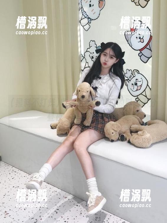 收藏这条，吃瓜的时间不分昼夜，黑料不打烊！