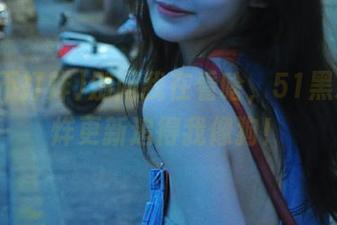 别问我在看啥，51黑料不打烊更新追得我像狗！