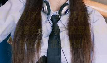 下载“黑料不打烊”，吃瓜的姿势自然要在线，快教教我咋兼顾，“网红派”很重要哦！