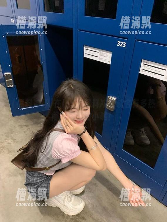 在ios上黑料冲哥域名有多热闹？你可别小瞧！