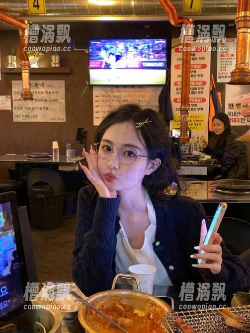 一边观看黑料吃瓜网，一边感受只需轻松一键的免费进入！