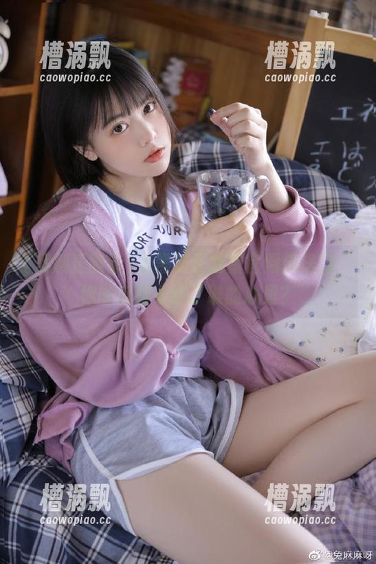 看黑料正能量官网传送门，你的瓜都卡在了谁的心里？