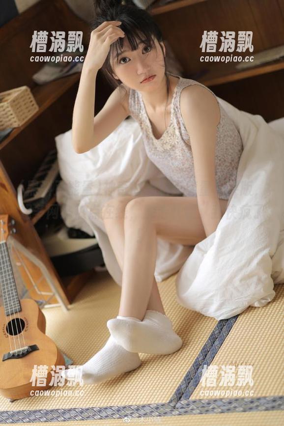 神奇的黑料正能量苹果版，超多网络热点在线，别走开啊，我快疯了！