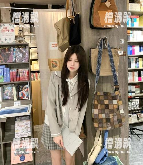 终于到了黑料社首页，进来就不能回头？