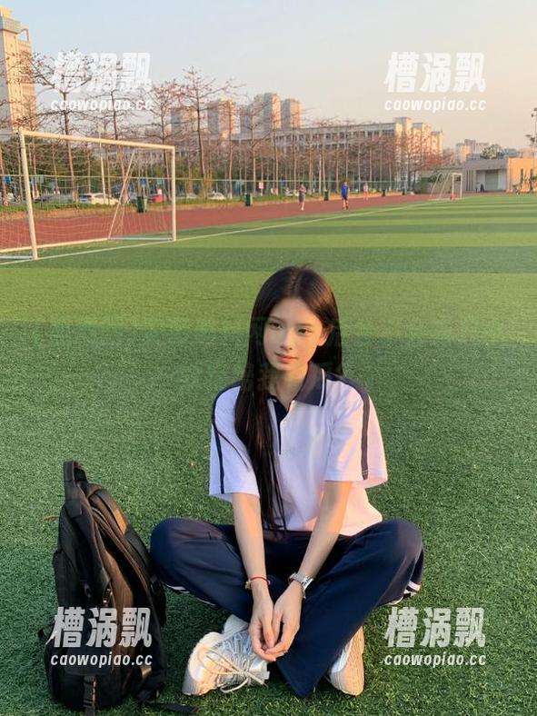 安装黑料网app后会不会有只小妖精陪我看瓜？