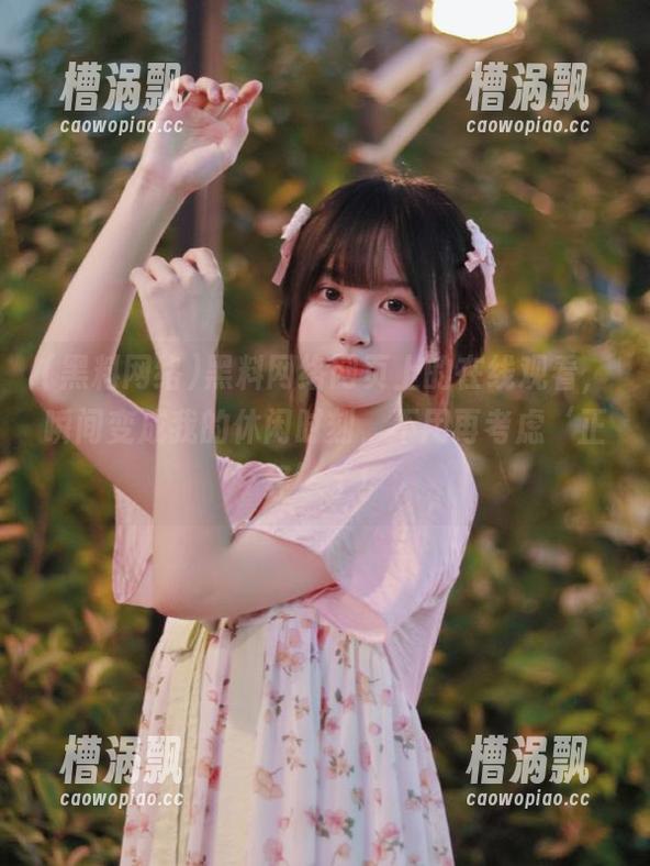 黑料网络网页上的在线观看，瞬间变成我的休闲时刻，不用再考虑‘正经’了！