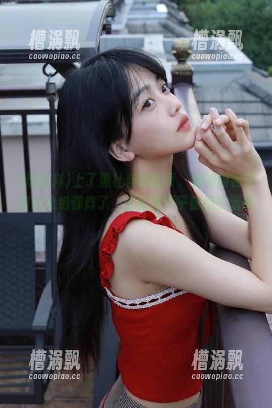 上了黑社料的首页,我的购物车和讨论组都炸了,这就是不平静的生活吗? 上了黑社料的首页,我的购物车和讨论组都炸了,这就是不平静的生活吗?